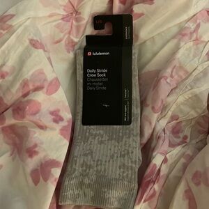 NWT daily stride crew sock